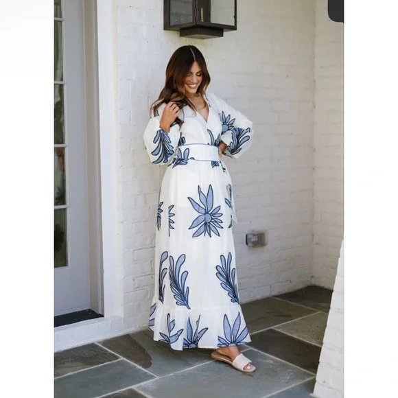 Ciebon dress Thesethreeboutique dress - Picture 3 of 5